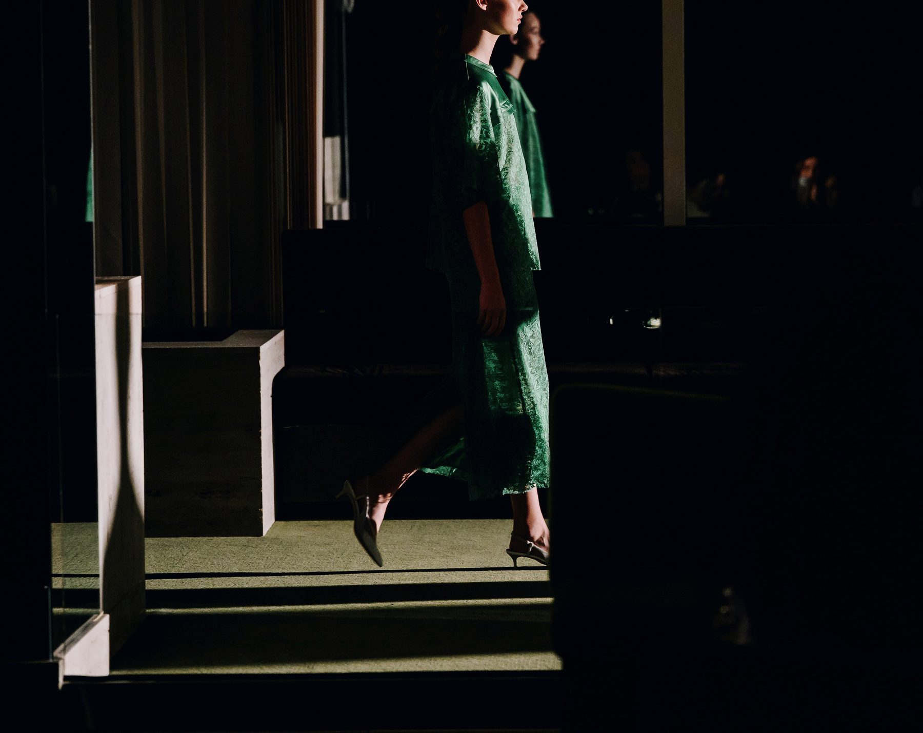 Jason Wu Spring/Summer 2027 presentation in New York, figures in low light — image 04
