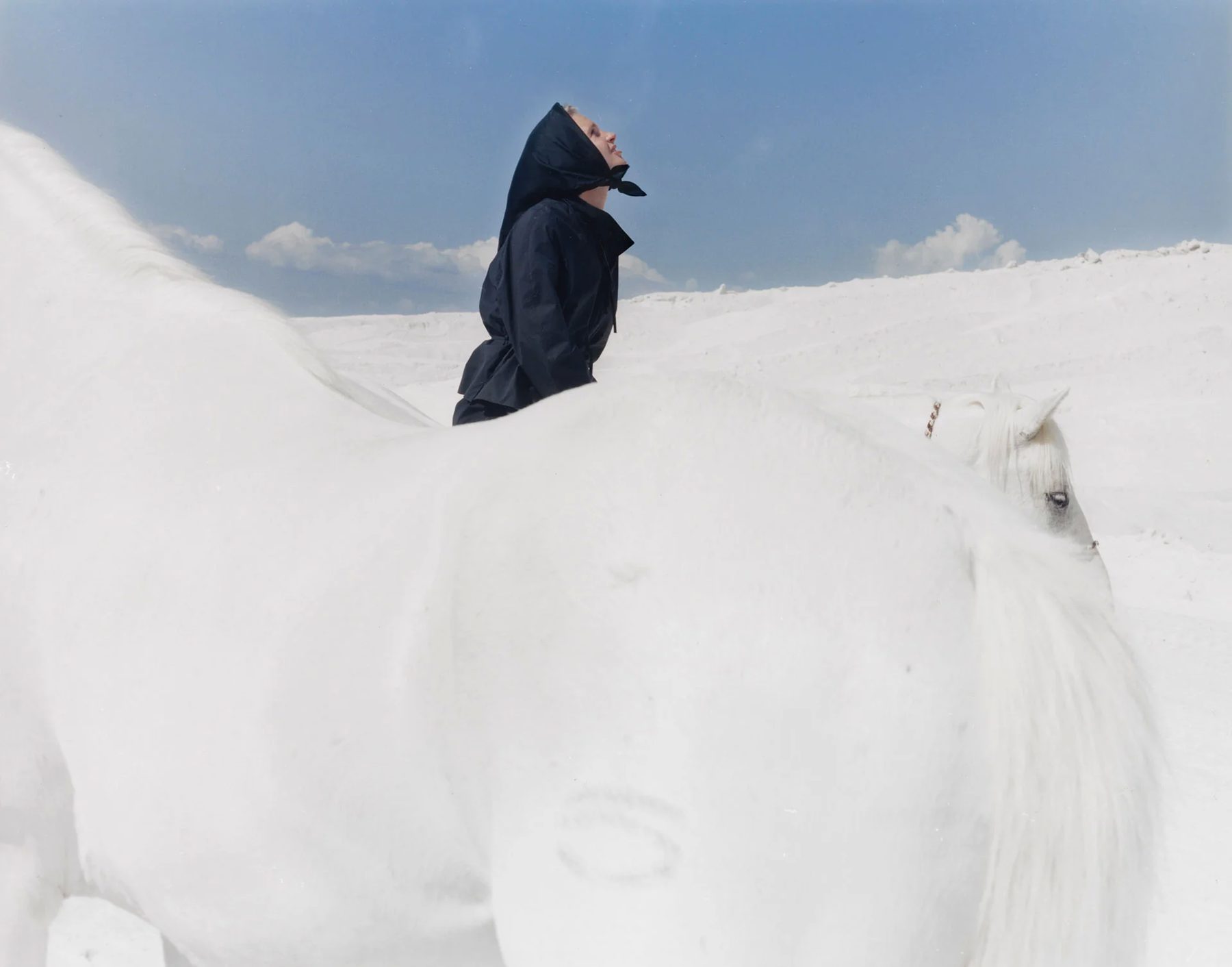 Sœur Fall/Winter 2024 campaign in white landscapes
